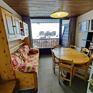 Apartment Ski-in Ski-out 52, Val Thorens